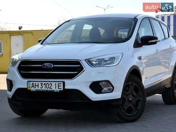 Авто Ford Kuga 2017 № 8666295
