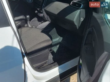 Авто Renault Duster 2024 № 8666472