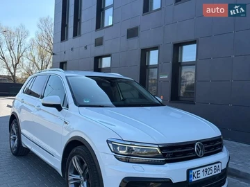Авто Volkswagen Tiguan 2018 № 8666482
