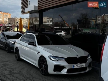 Авто BMW 5 Series 2018 № 8666502