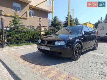 Авто Volkswagen Golf 2003 № 8666718