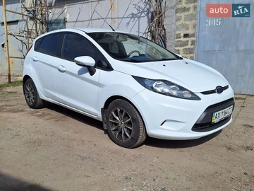 Авто Ford Fiesta 2012 № 8666735