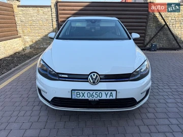 Авто Volkswagen E-Golf 2017 № 8666867