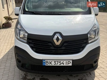 Авто Renault Trafic 2014 № 8666879