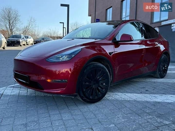 Авто Tesla Model Y 2024 № 8666935