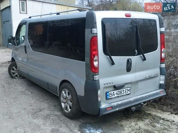 Авто Opel Vivaro 2011 № 8667207