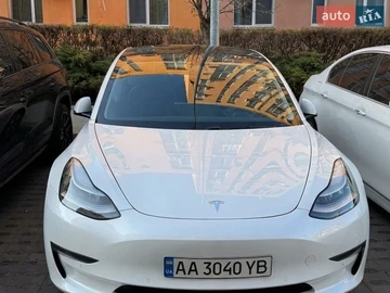 Авто Tesla Model 3 2020 № 8667608