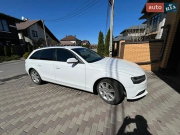 Авто Audi A4 2014 № 8667614