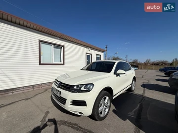 Авто Volkswagen Touareg 2011 № 8667831