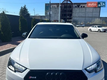 Авто Audi A4 2016 № 8667846