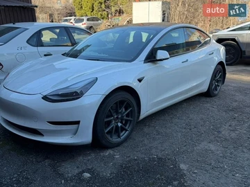 Авто Tesla Model 3 2022 № 8667864