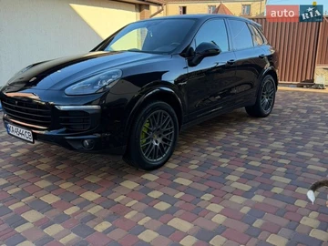 Авто Porsche Cayenne 2017 № 8667930