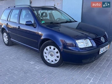 Авто Volkswagen Golf 2001 № 8668005