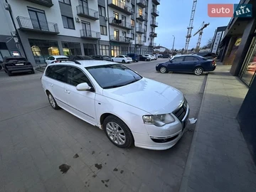 Авто Volkswagen Passat 2010 № 8668228