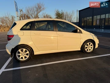 Авто Mercedes B-Class 2008 № 8668318