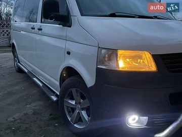 Авто Volkswagen Transporter 2006 № 8668347