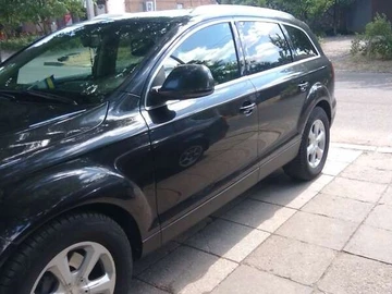 Авто Audi Q7 2006 № 8668396