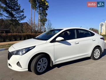 Авто Hyundai Accent 2021 № 8668404