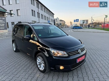 Авто Volkswagen Touran 2011 № 8668585