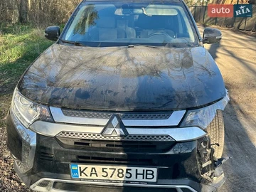 Авто Mitsubishi Outlander 2019 № 8668604