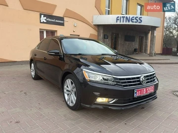 Авто Volkswagen Passat 2018 № 8668606