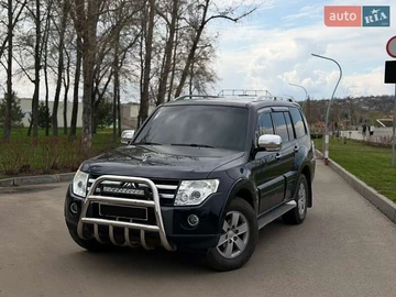 Авто Mitsubishi Pajero 2008 № 8668621