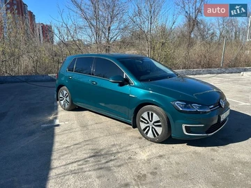 Авто Volkswagen E-Golf 2018 № 8668639