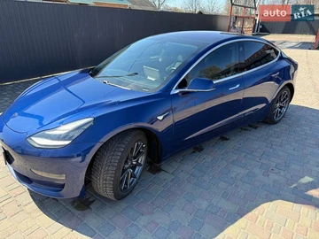 Авто Tesla Model 3 2018 № 8668664