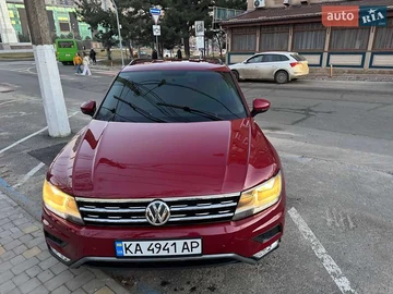 Авто Volkswagen Tiguan 2018 № 8668676