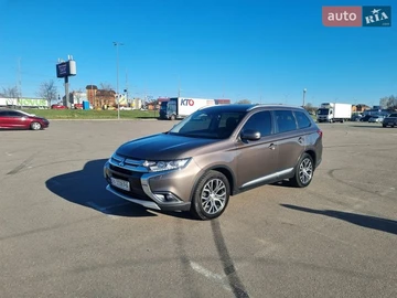 Авто Mitsubishi Outlander 2017 № 8668685