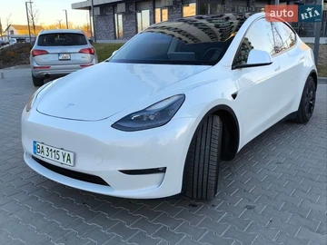 Авто Tesla Model Y 2022 № 8668941
