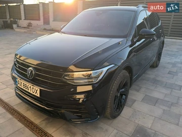 Авто Volkswagen Tiguan 2023 № 8668944