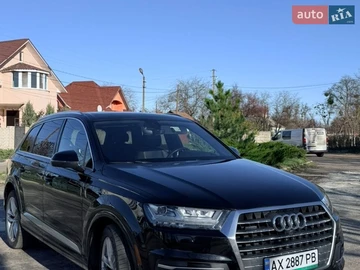 Авто Audi Q7 2017 № 8668960
