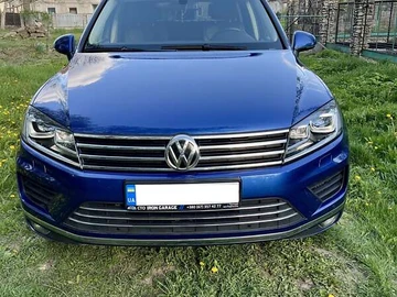 Авто Volkswagen Touareg 2015 № 8668968