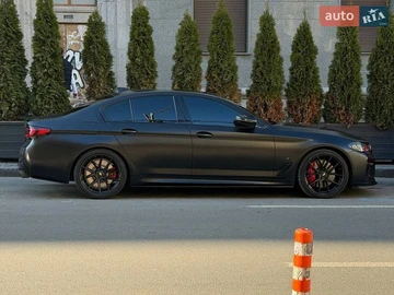 Авто BMW 5 Series 2022 № 8668980