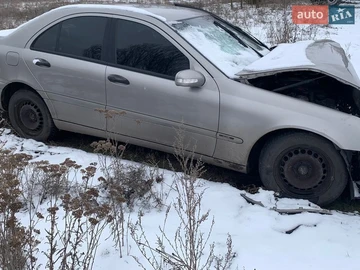 Авто Mercedes C-Class 2003 № 8669178