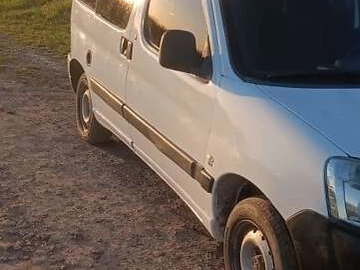 Авто Peugeot Partner 2006 № 8669211