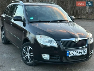 Авто Skoda Fabia 2009 № 8669275