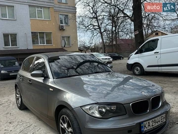 Авто BMW 1 Series 2009 № 8669285