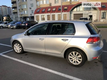 Авто Volkswagen Golf 2012 № 8669289