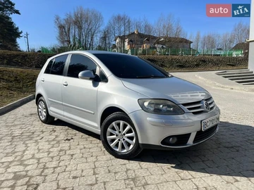 Авто Volkswagen Golf Plus 2007 № 8669348