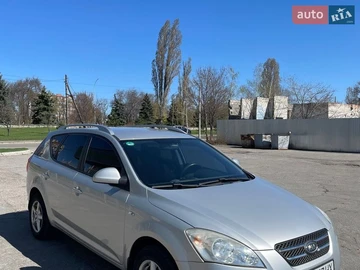 Авто KIA Ceed 2009 № 8669356