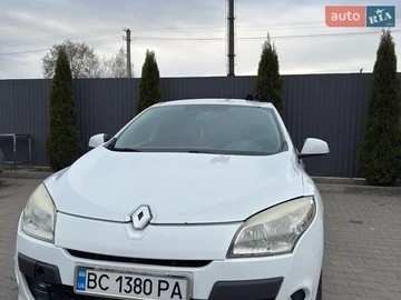 Авто Renault Megane 2010 № 8669365