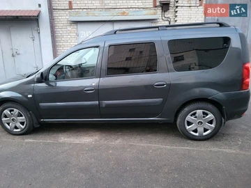 Авто Renault Logan 2010 № 8669370