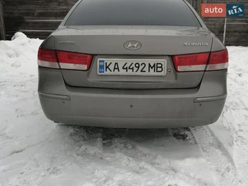 Авто Hyundai Sonata 2009 № 8669500