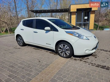 Авто Nissan Leaf 2014 № 8669557