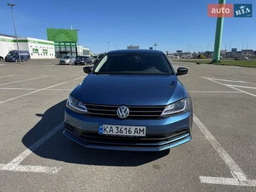 Авто Volkswagen Jetta 2015 № 8669607