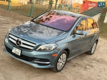 Авто Mercedes B-Class 2014 № 8669608