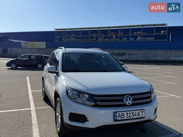 Авто Volkswagen Tiguan 2017 № 8669818