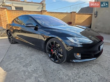 Авто Tesla Model S 2018 № 8669851